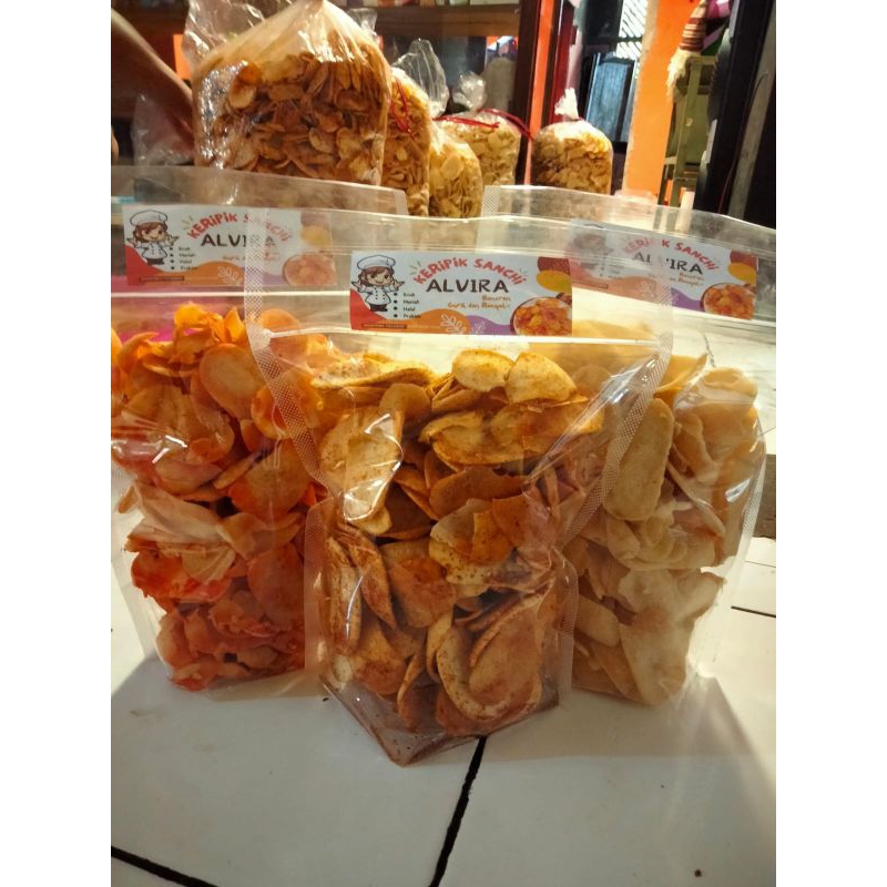 

Cemilan Keripik Sanchi Lezat