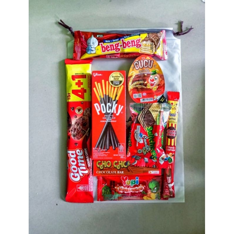 

paket snack anak anak / jajanan anak anak / hampers jajanan