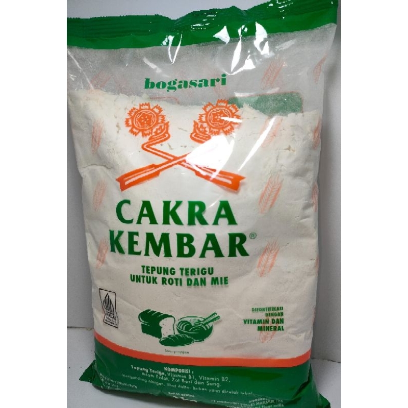 

Tepung CAKRA KEMBAR 1 Kg Tepung Protein tinggi Murah Expired lama Stok Baru