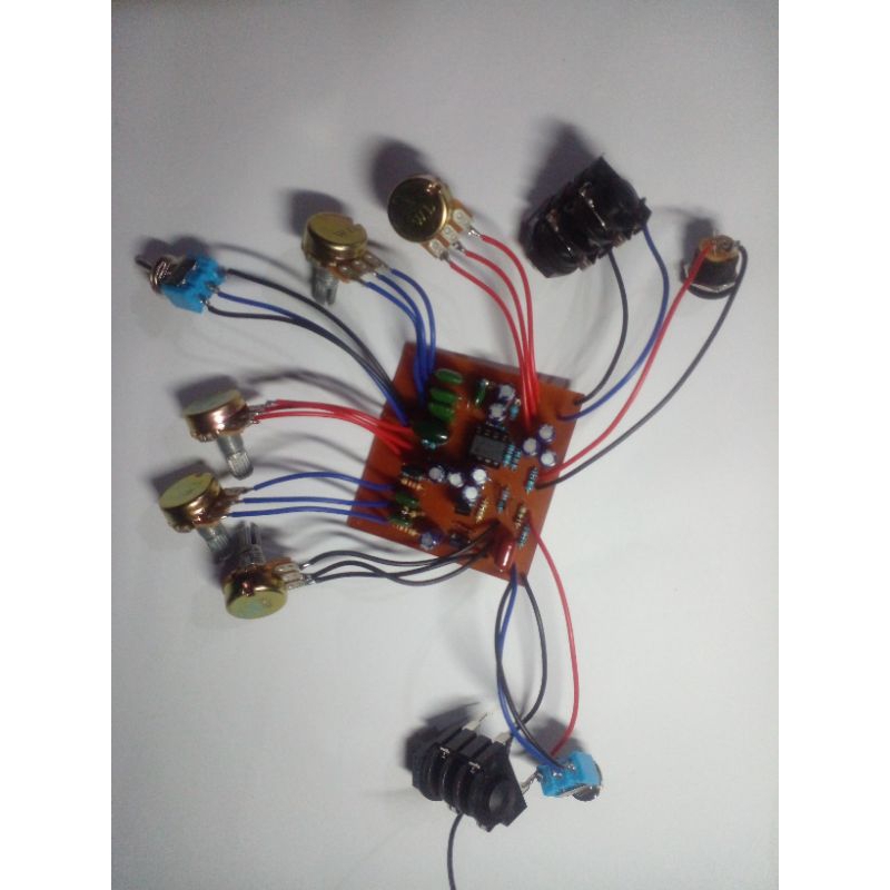 kit efek gitar pre amp bass trilogy