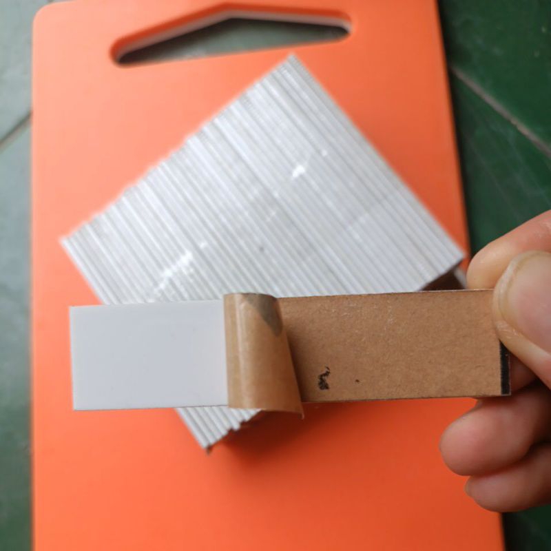 

Bahan Nametag Papan Nama Dada Aklirik Putih Polos 8x2cm