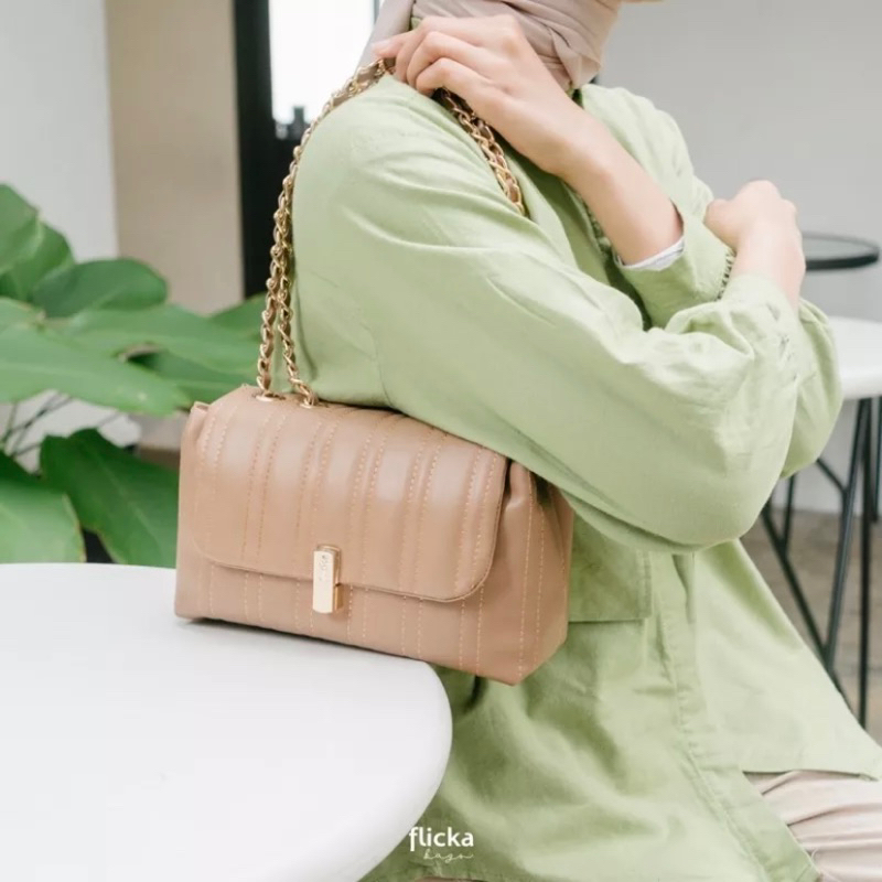 [READY] BACA DESKRIPSI‼️ TERMURAH Flicka Sling Bag V 16 TAUPE