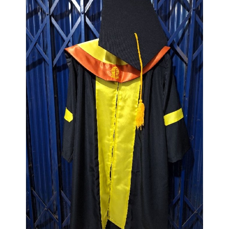 Ready Oneset Toga Wisuda UT jubah  toga tali kuning  slabermatras wisuda Universitas Terbuka ART S4O