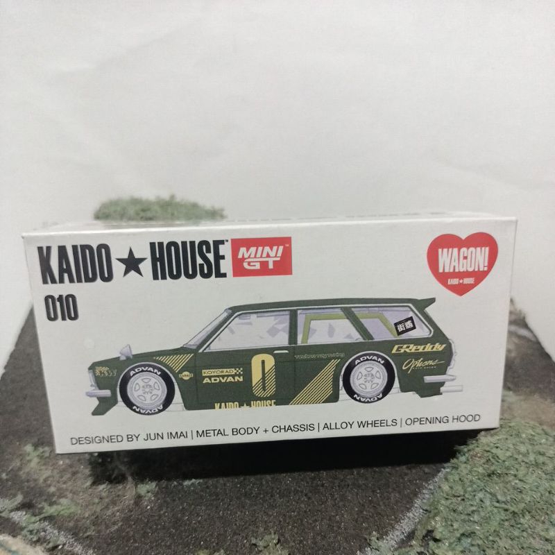 Mini GT Kaido House#010 Datsun 510 Wagon-Green