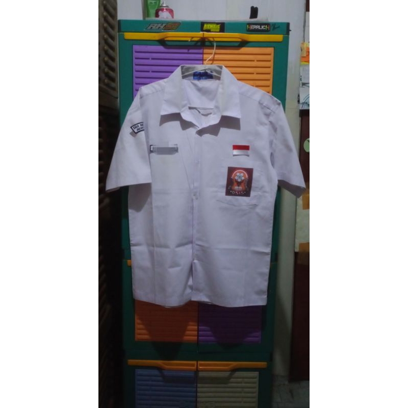 Preloved_seragam_sma