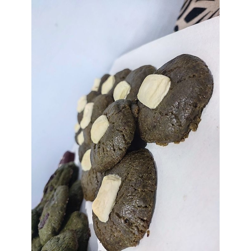 

Orifa Kuki Macho Matcha Isi Coklat