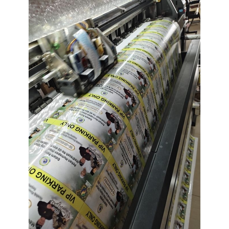 

cetak sticker stiker vinyl transparant meteran