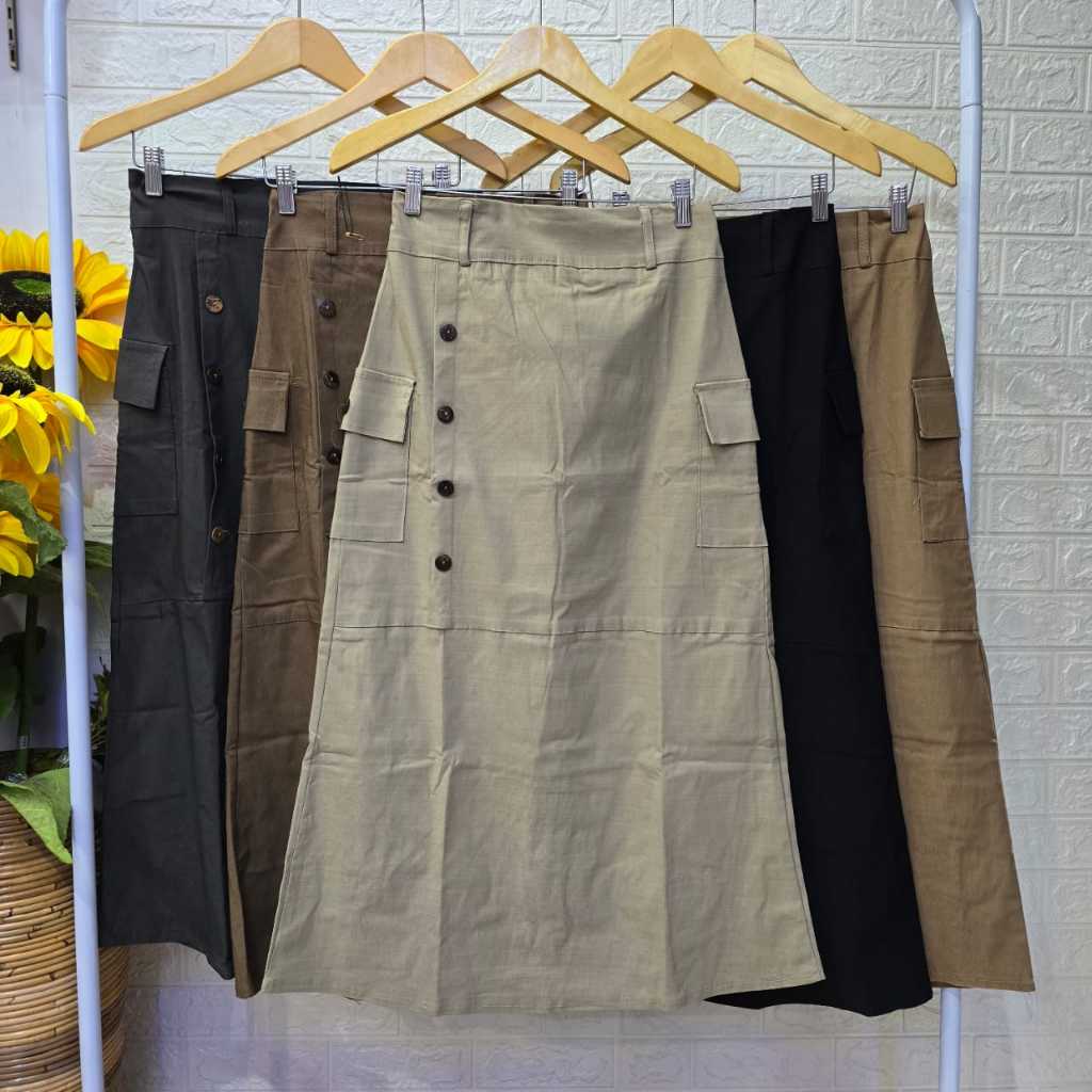 Rok Kancing Samping model cargo bahan bengalin twill import