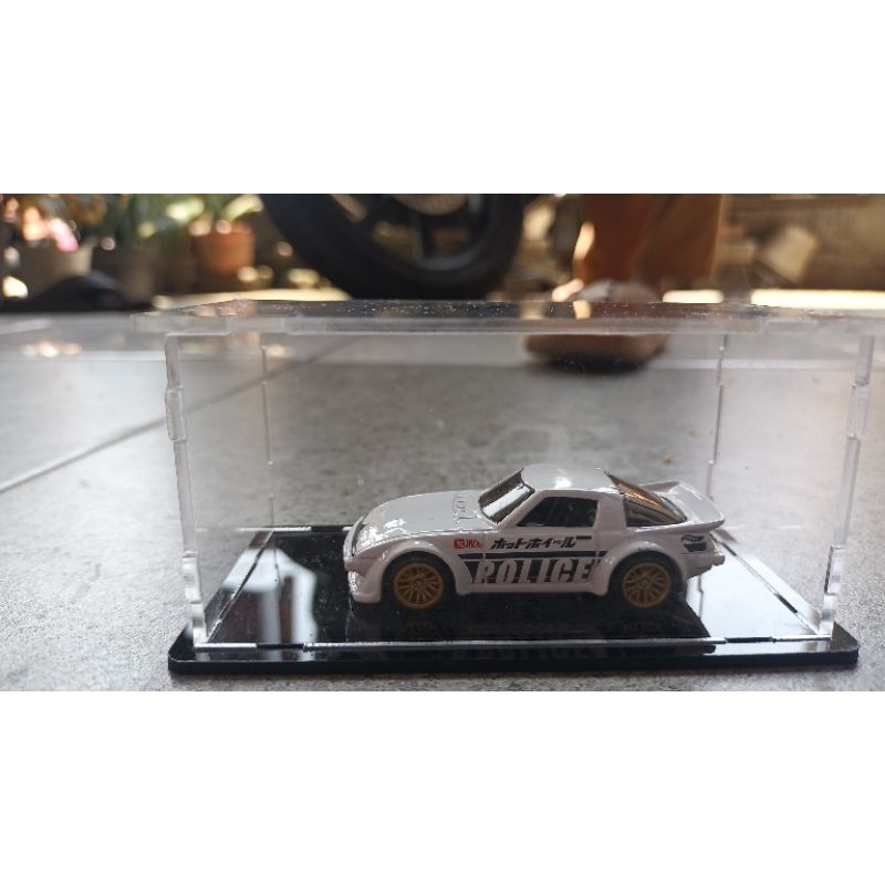 Hot wheels mazda ban karet unrivet