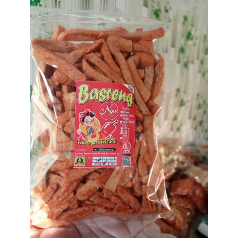 

Basreng nyai daun jeruk rasa pedas kemasan 1kg