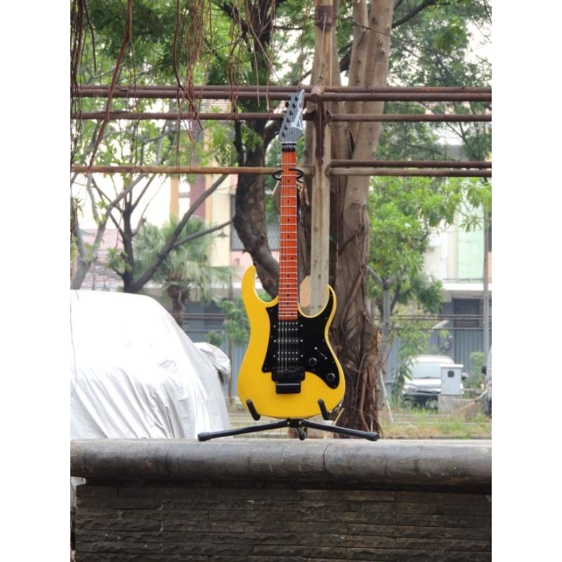 GITAR ELEKTRIK IBANEZ RG SERIES (YELLOW)