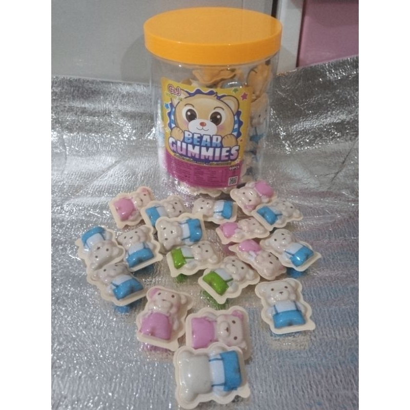 

Permen Lunak Mint Bear Gummies Rasa Strobery isi 60