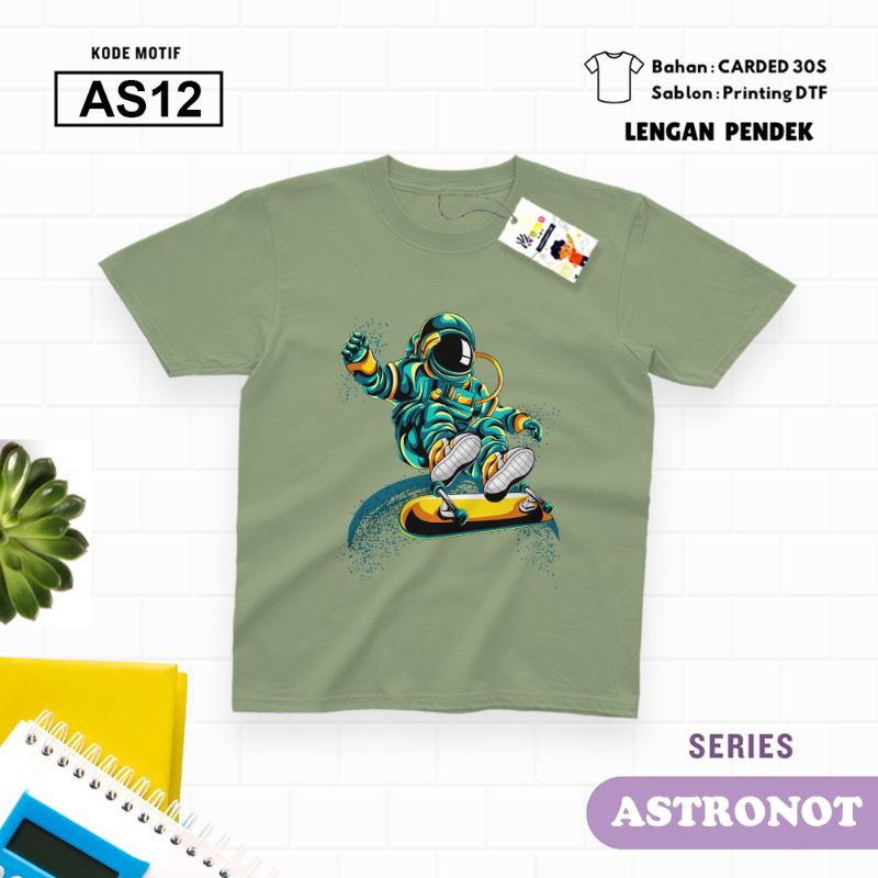 K - Baju Kaos Dewasa Astronot Series