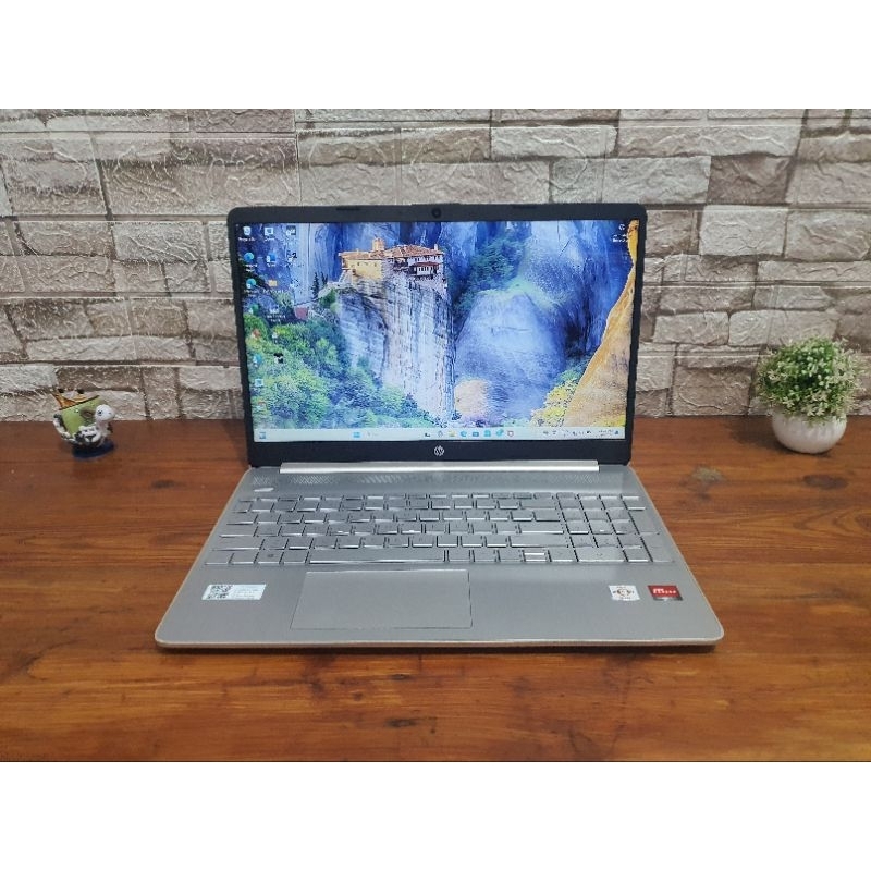 LAPTOP HP 15S AMD ATHLON