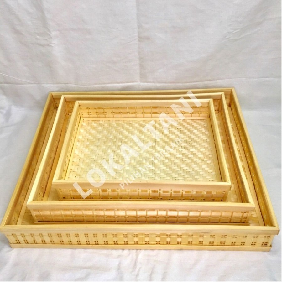 Tampah Tumpeng Anyaman Bambu Kotak / Nampan Bambu Besar