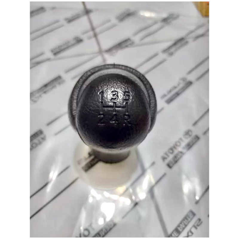 Shift Knob Manual Innova Reborn Fortuner Hilux Original