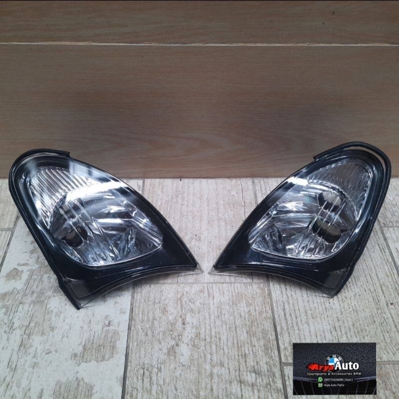 lampu sein depan Putih BMW E46 Facelift thn 02-04