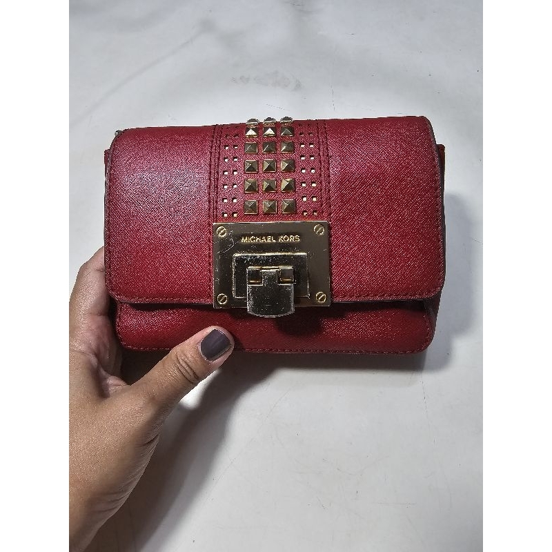 michael kors sling bag