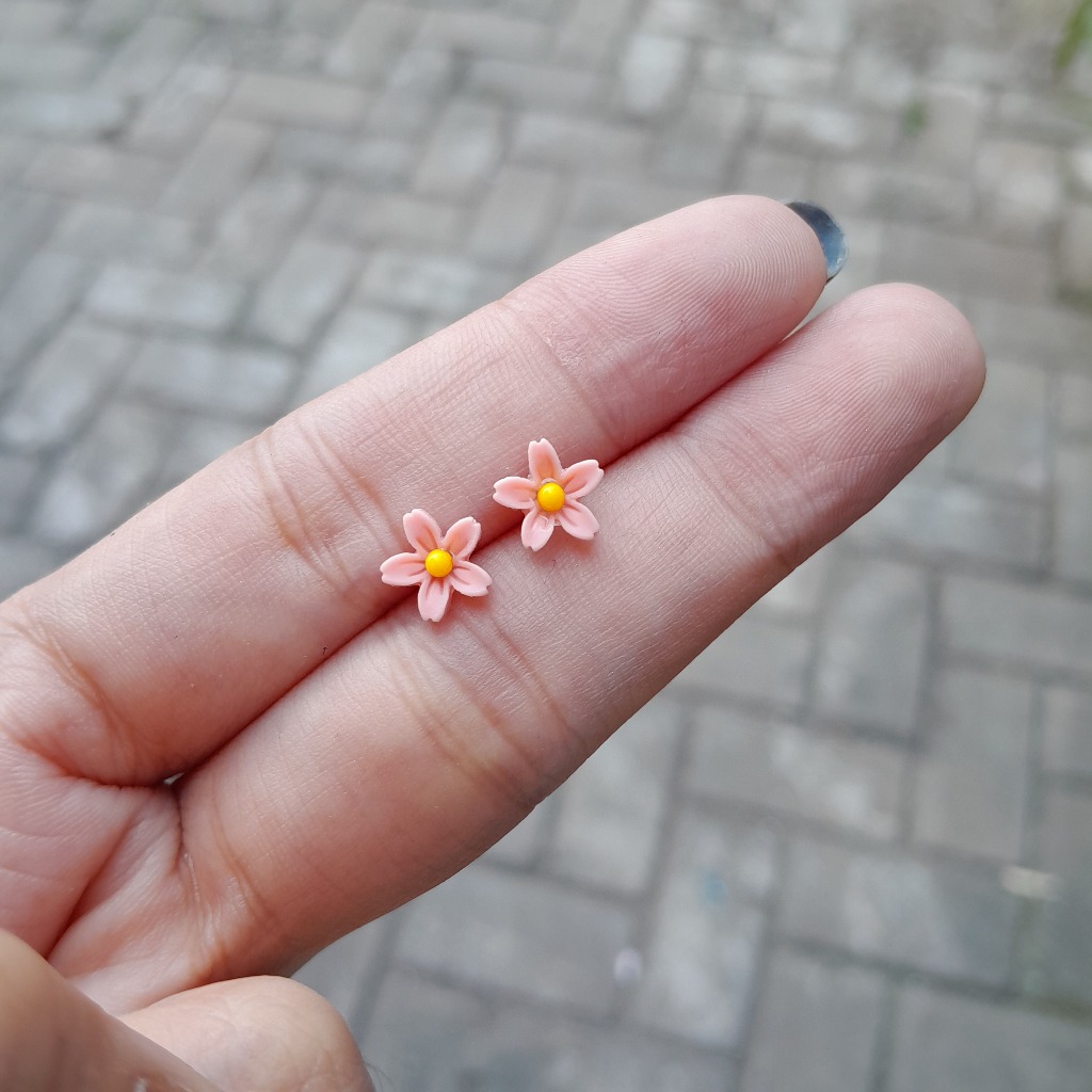 ANTING TUSUK PLASTIK BUNGA  / ANTING HYPOALLERGENIC / ANTING ANTI ALERGI / ANTING KOREA STYLE