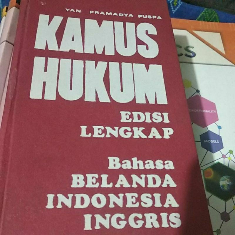 kamus hukum edisi lengkap Bahasa Belanda Indonesia Inggris