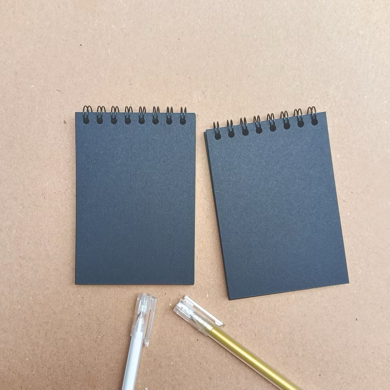 

NOTEBOOK BLACK PAPER A7/SKETCHBOOK BLACK PAPER/NOTEBOOK SPIRAL/NOTEBOOK RING MINI/CATATAN/GAMBAR