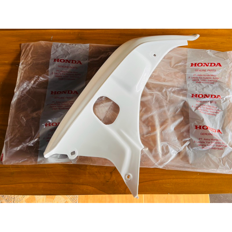 SAYAP ASTREA GRAND BULUS IMPRESA LEGENDA PUTIH ORI ORIGINAL AHM LEGSIL LEGSIELD TEBENG DEPAN ASTREA 