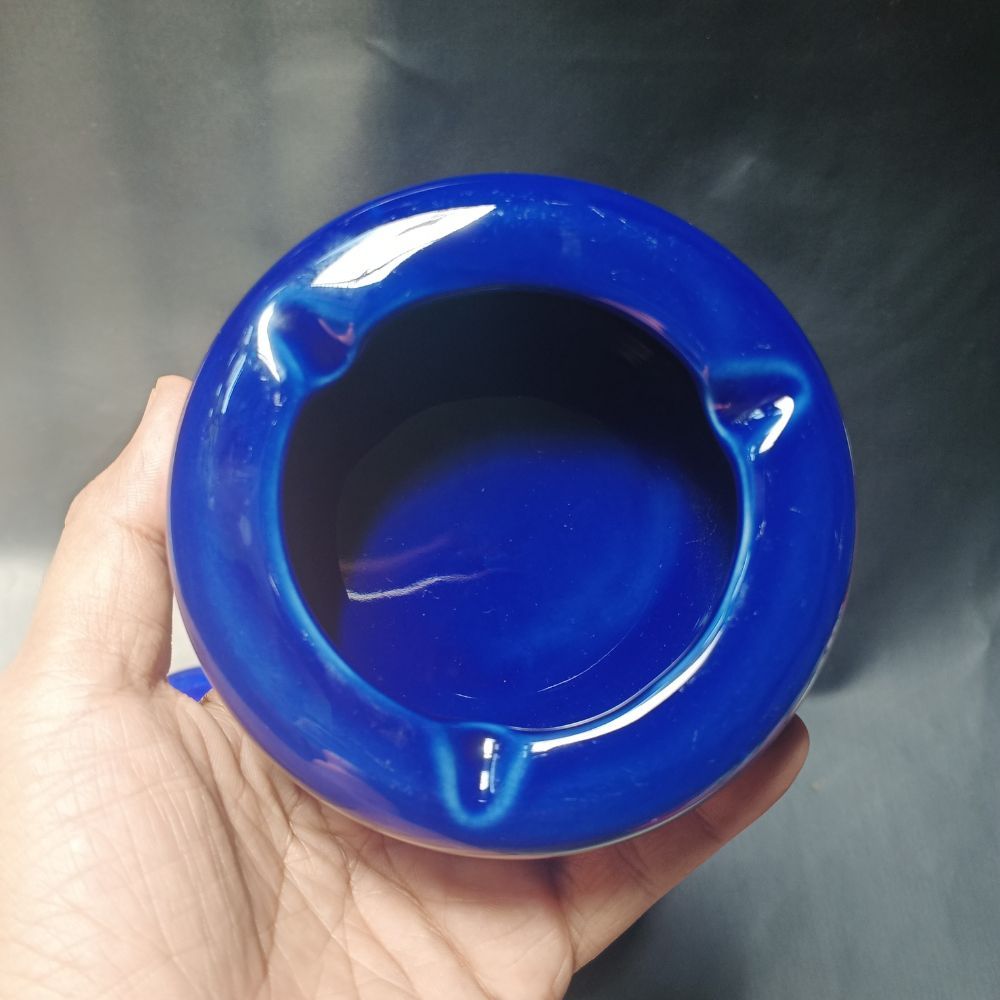 Asbak Rokok Biru Bahan Keramik Tebal