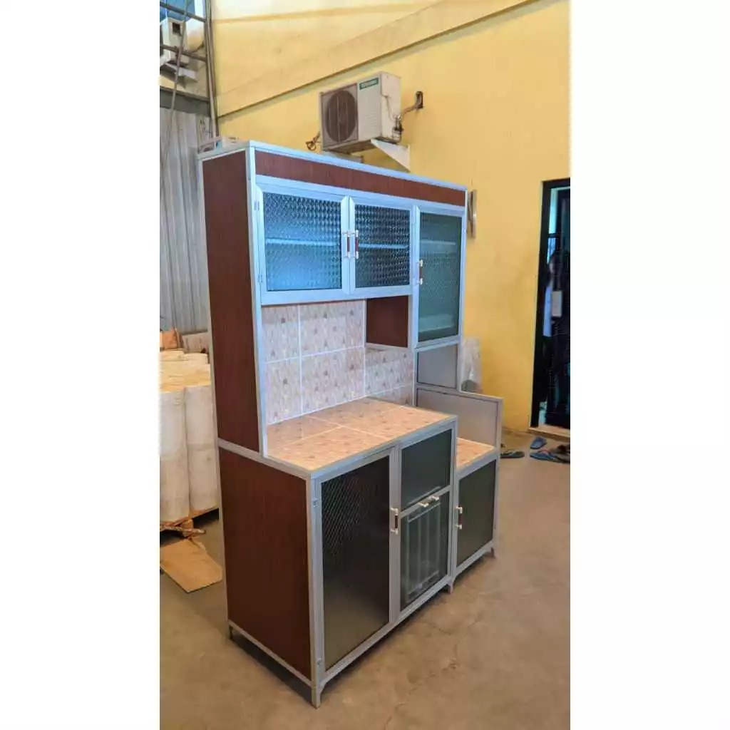 rak piring 3 pintu alumunium/rak piring 3 pintu dorong ca/lemari rak piring