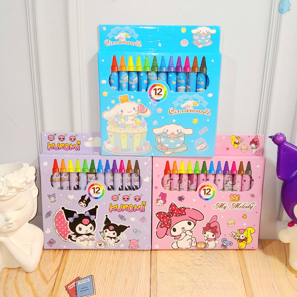

Krayon Mini SANRIO 1 Set isi 12 PCS Kuromi Melody Cinnamoroll Lengkap / Crayon Mini Sanrio 1 Pack isi 12 Pieces Lengkap Alat Tulis Mewarnai Menggambar Anak-Anak Kualitas Terbaik Bisa Grosir dan COD Harga Termurah
