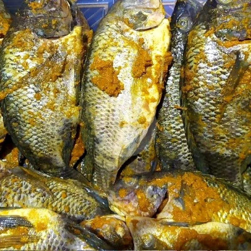 

Ikan Mas Bumbu Kuning 1kg isi 4