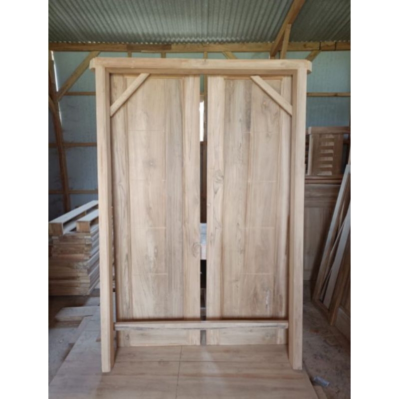 Ready stok.Daun pintu utama + kusen kayu jati perhutani
