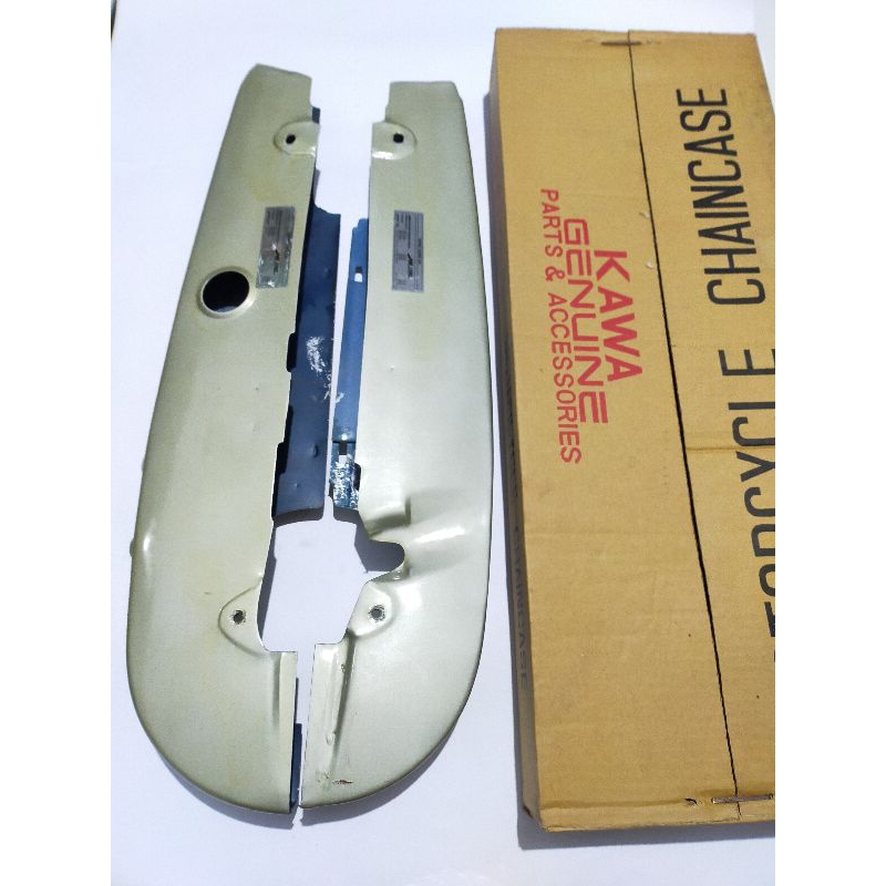 Tutup Rantai - Ketengkas Yamaha RS 100 - RS100 - LS3 SILVER