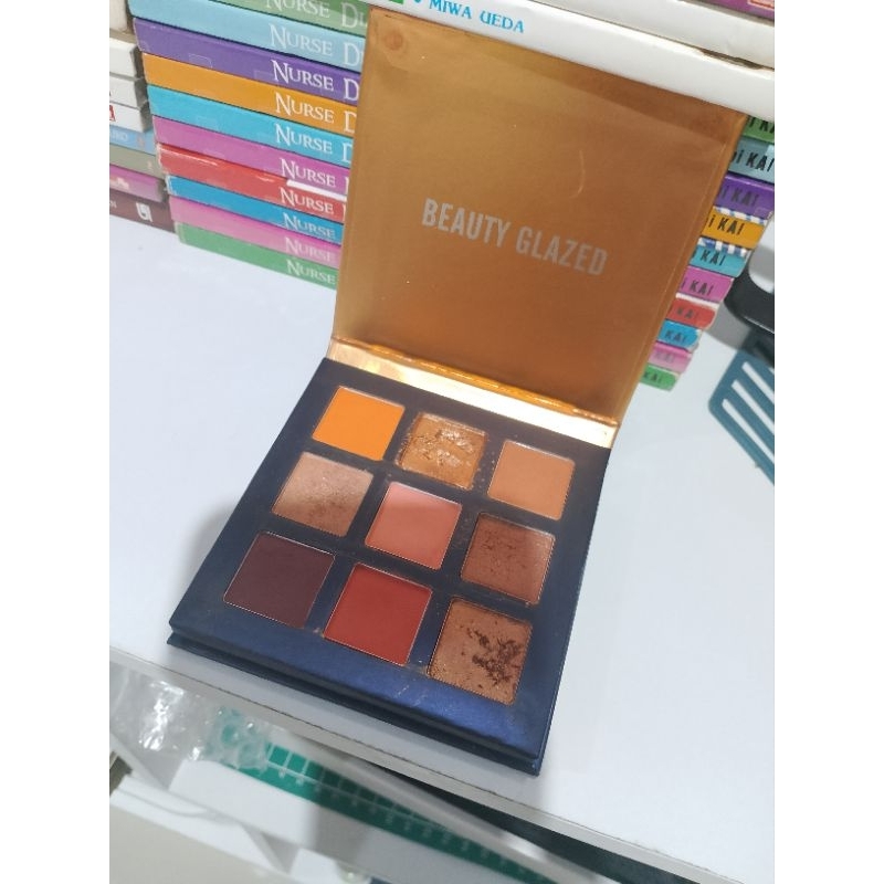 [PRELOVED] Eyeshadow Beauty Glazed Saturn