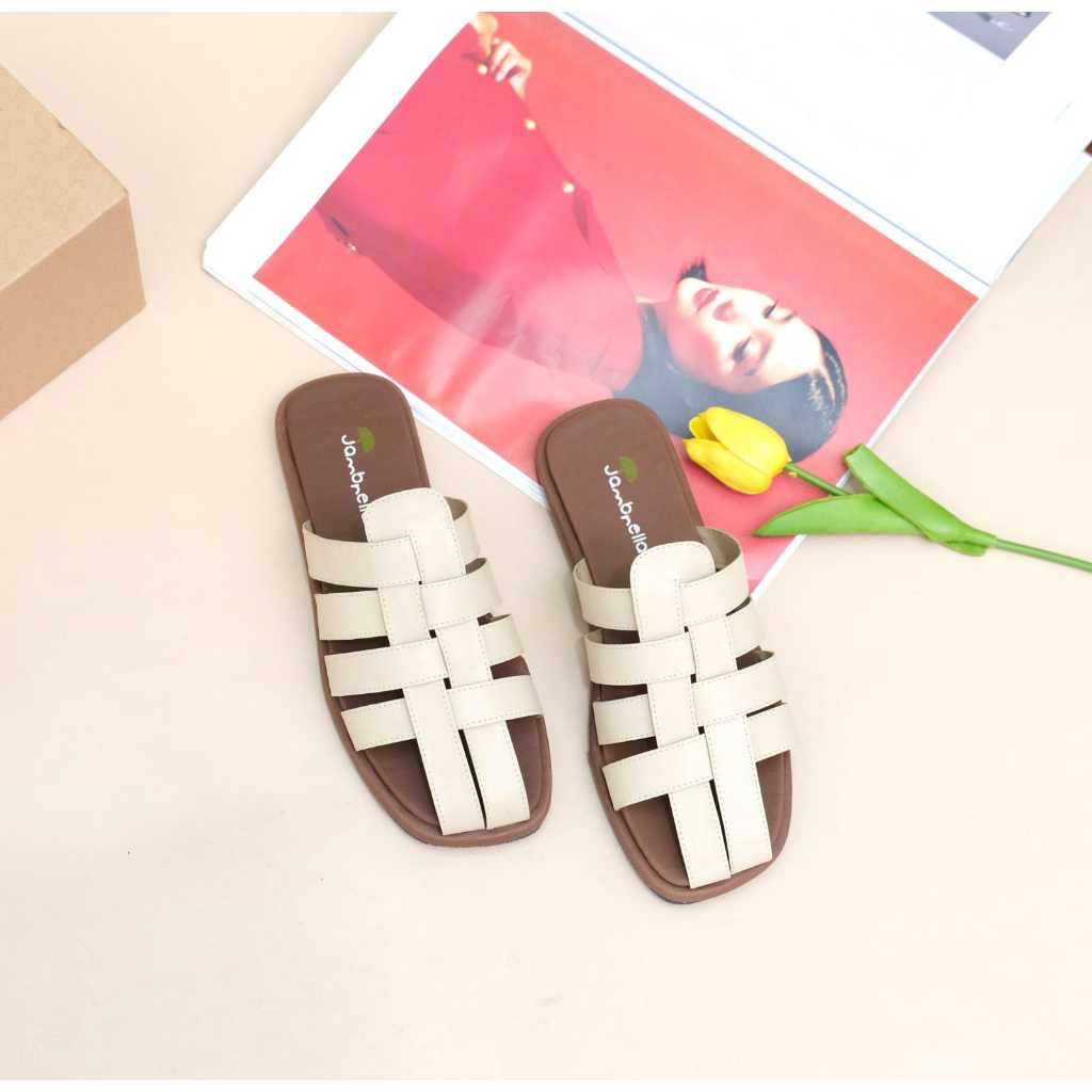 Jambrella sandal flat wanita LALISA cream sandal slop wanita