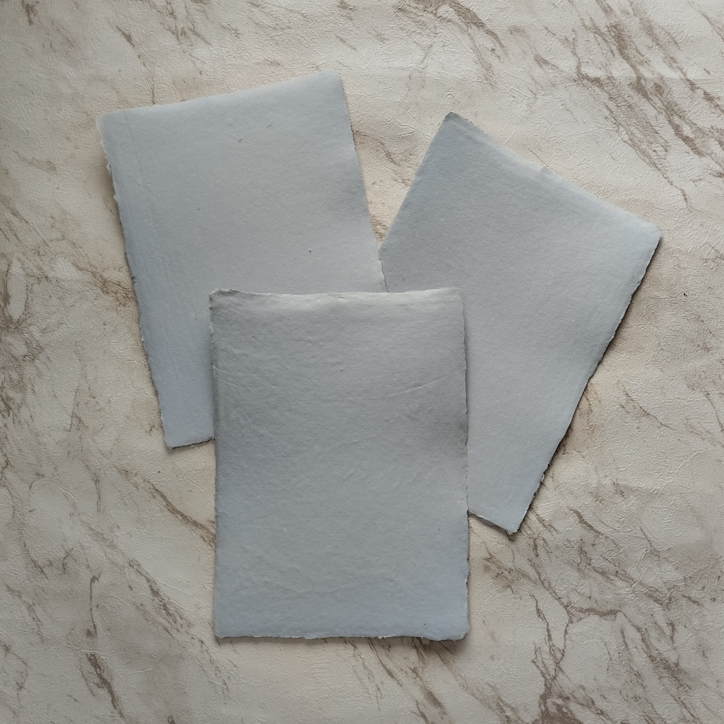 

Kertas Daur Ulang A5 Warna Air Blue – Handmade & Ramah Lingkungan