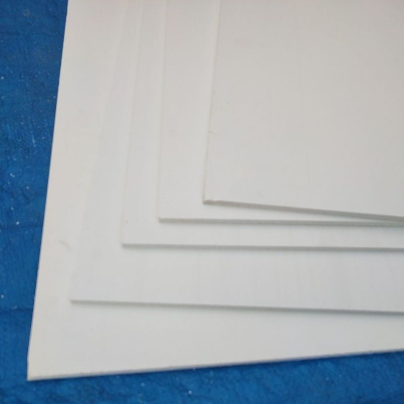 

Papan PVC Board 5 mm Ukuran 40x60
