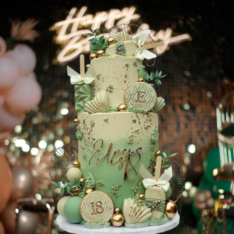 

green gold cake//cake 2 tier/ full cake// reflika cake//mewah elegan design premium