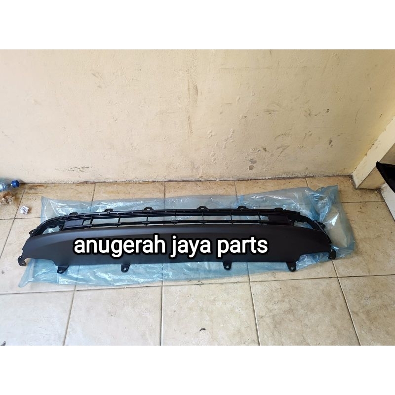 Ram Grill Grille Bumper Depan Bawah Innova Zenix Original