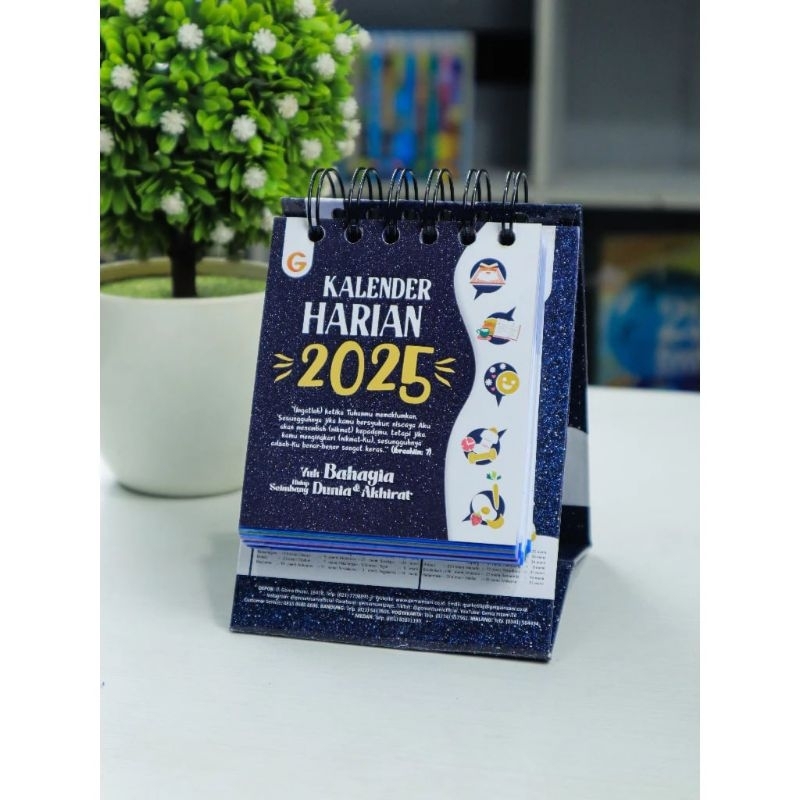 

Kalender anak muslim, harian, kaligrafi - 2025