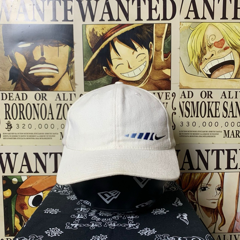 Topi Vintage Nike Air