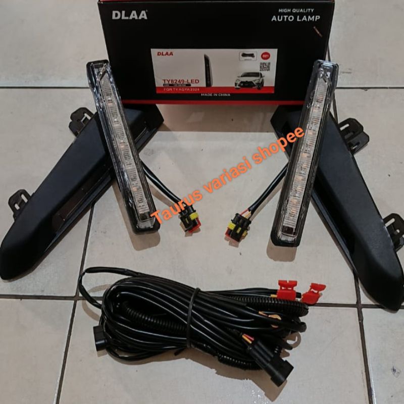 Lampu Led Drl Bumper Depan Mobil toyota Agya / wigo 2024 2025 Model Original lampu drl + SEN sein ru