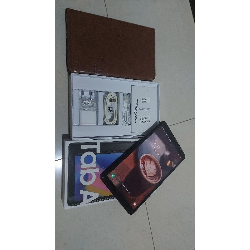Samsung Galaxy Tab A with S Pen (8.0") Second