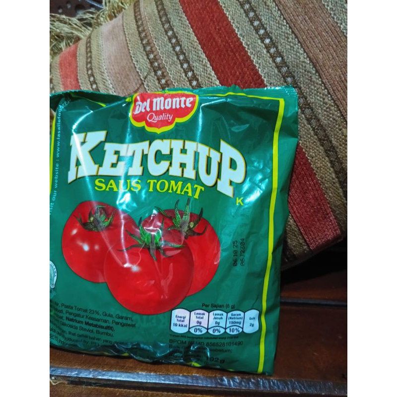 

Delmonte Saus Tomat Ketchup Sachet isi 24 x 9/10 g