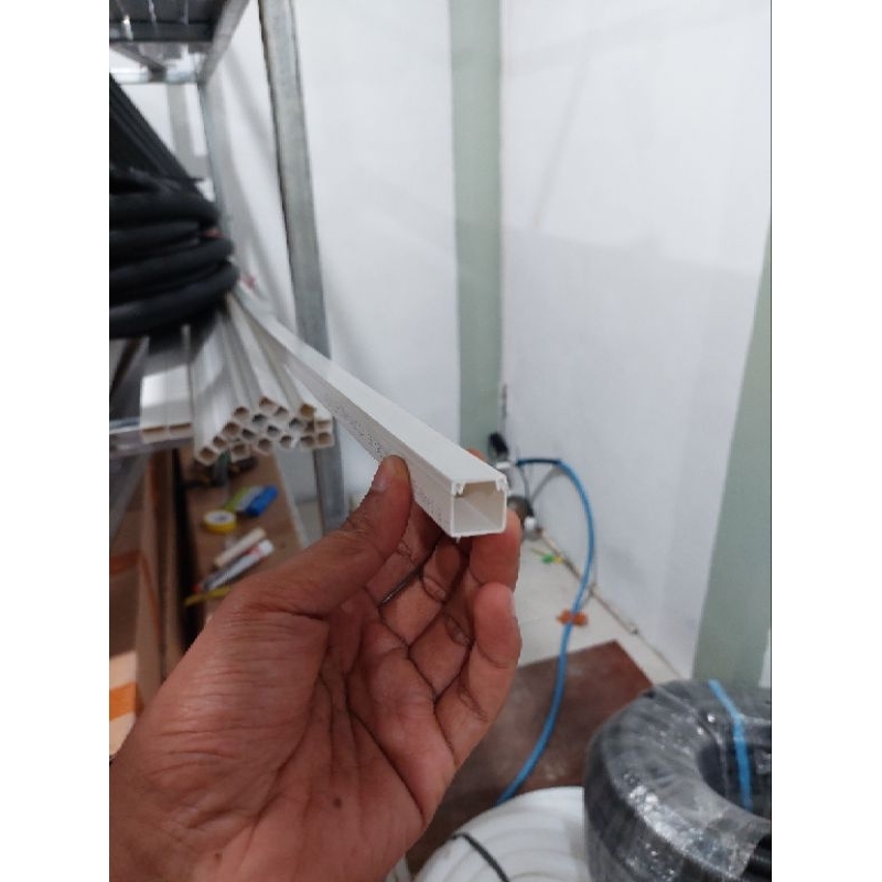 Kabel Duct 16x16 mm Panjang 170 cm Fukusima Cable Duct 16x16x1700 mm