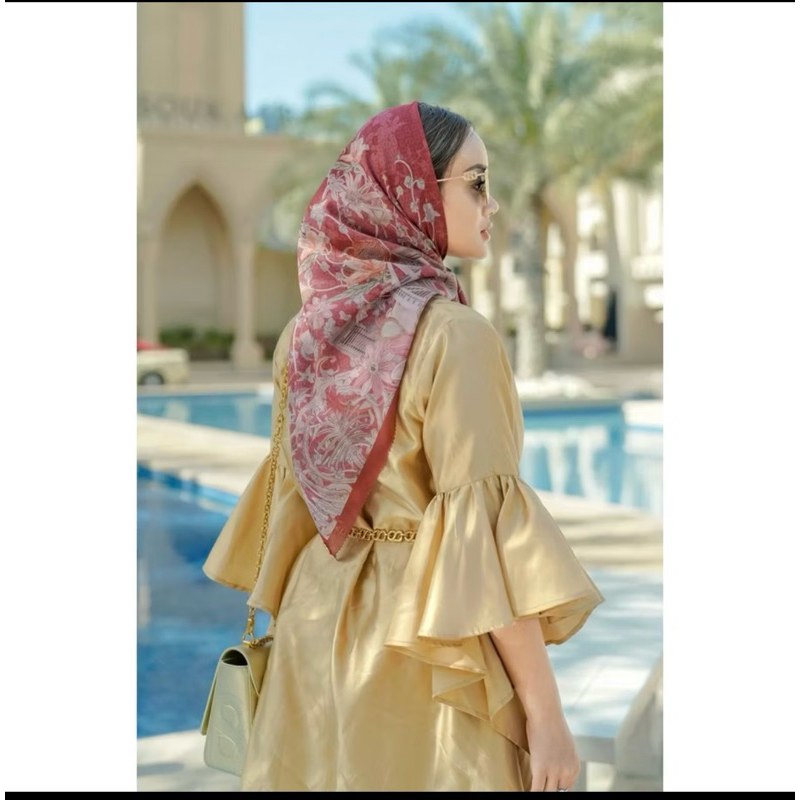 preloved buttonscarves dubai series warna rubi (merah)