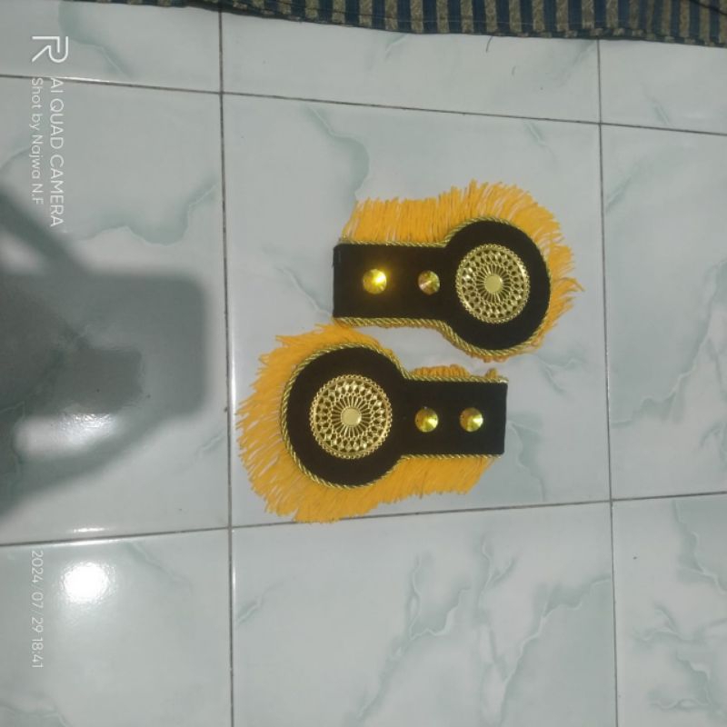 Evolet_tipe_15_(Aksesoris_Paskibra)