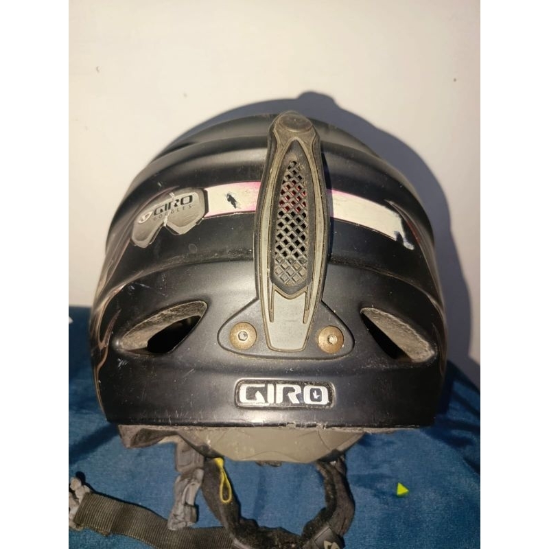 Helm Giro