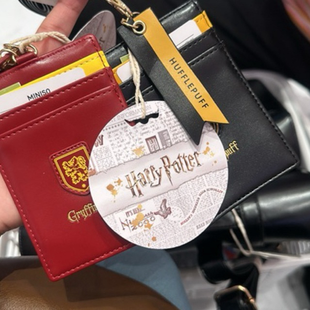 

Harry Potter x Miniso Hufflepuff Lanyard