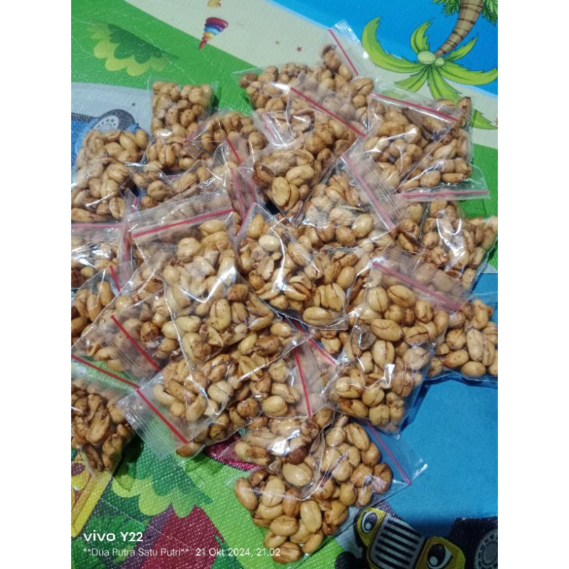 

KACANG BAWANG GURIH ukuran 10x6 harga satuan