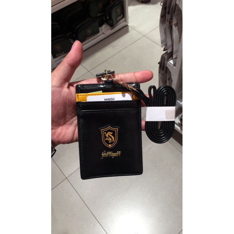 

LANYARD HUFFLEPUFF MINISO X HARRY POTTER